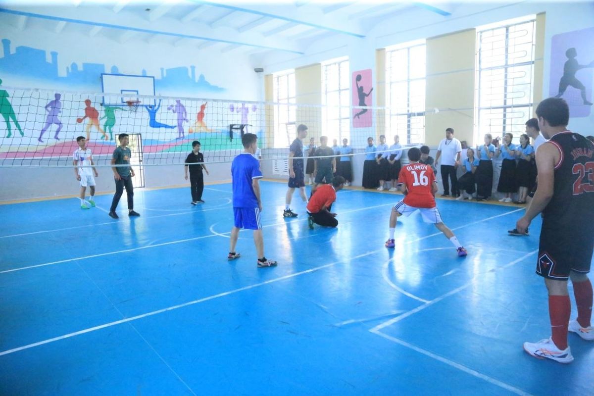 Voleybol bo‘yicha maktab birinchiligi